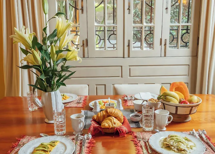 Maison Du Comte 5*